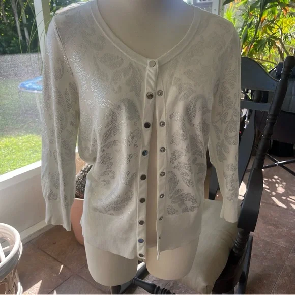 White House Black Market white cardigan with Silver Accents MEDIUM - Picture 6 of 8